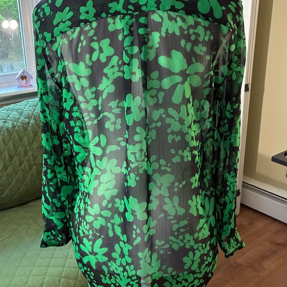 French Connection Black and Green Floral Blouse - Picture 2 of 5